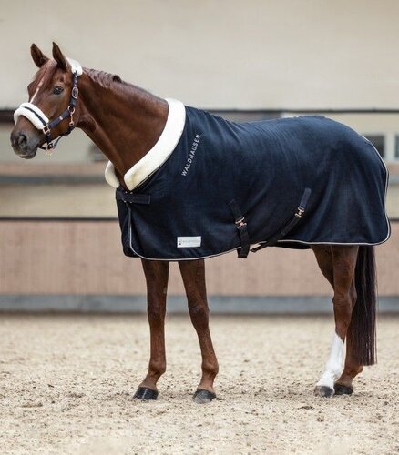 Waldhausan Rose Fleece Rug